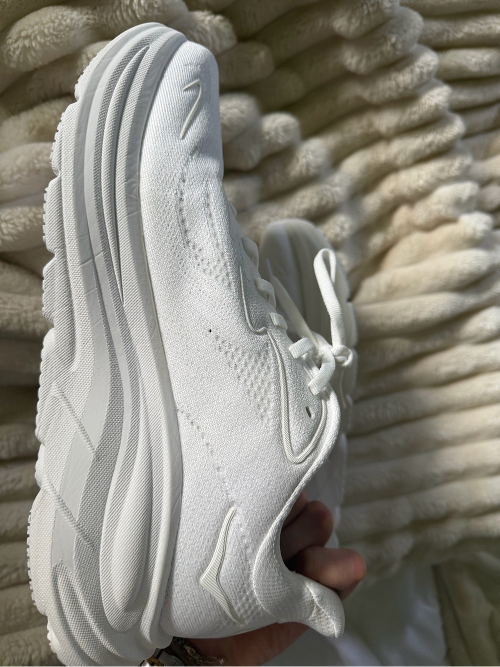 Hoka Clifton 10 size 9 Women's White Performance Running Shoe worn once - Picture 6 of 12